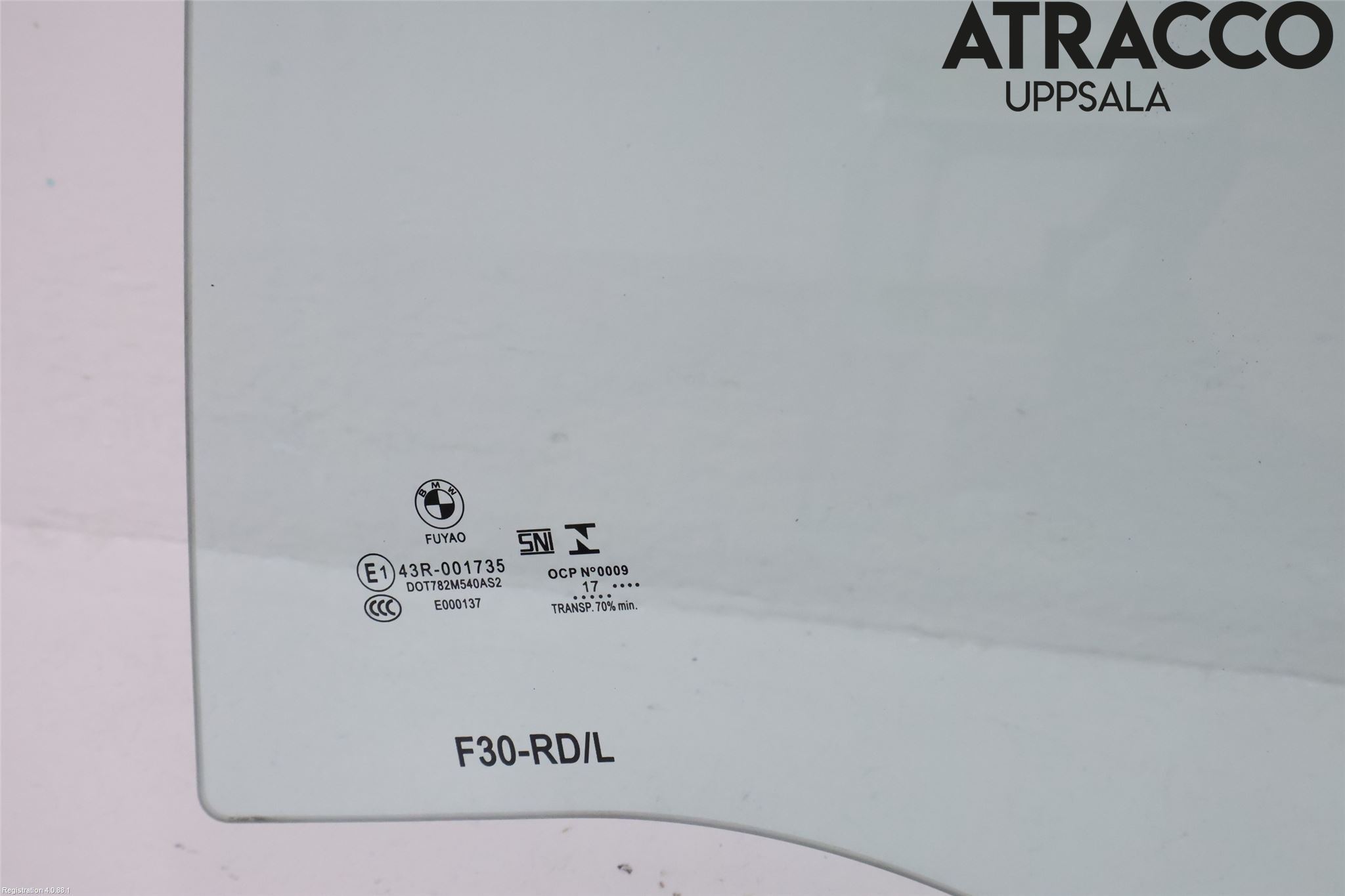 BMW 3 F30/F31/F80 12-19 Dörruta Bak Vänster