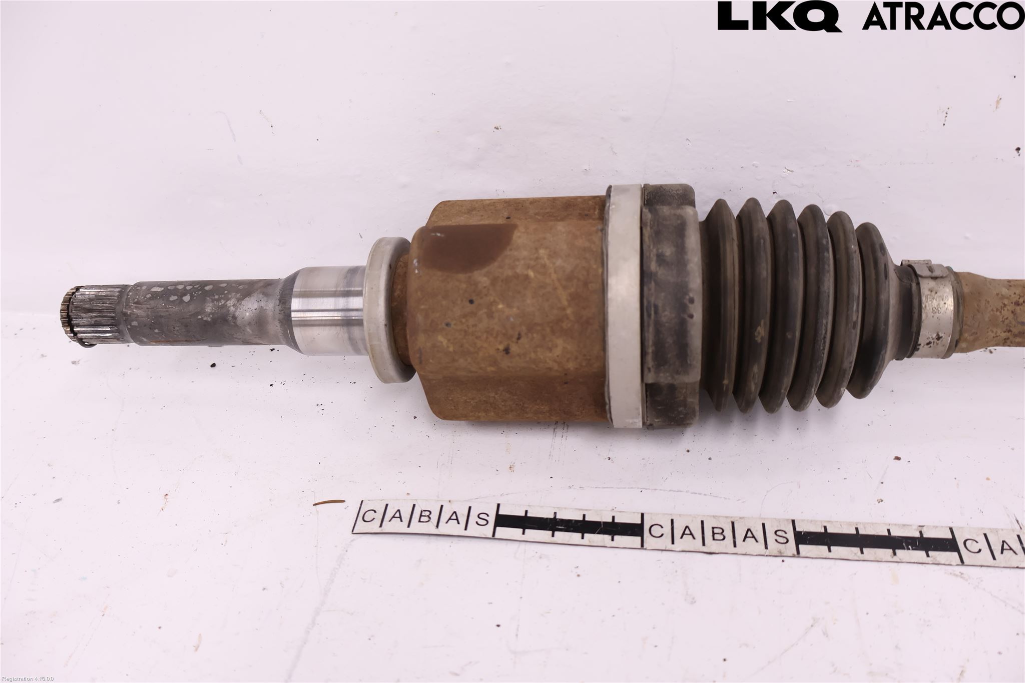 Ford FOCUS 15-18 Drivaxel Fram Vänster