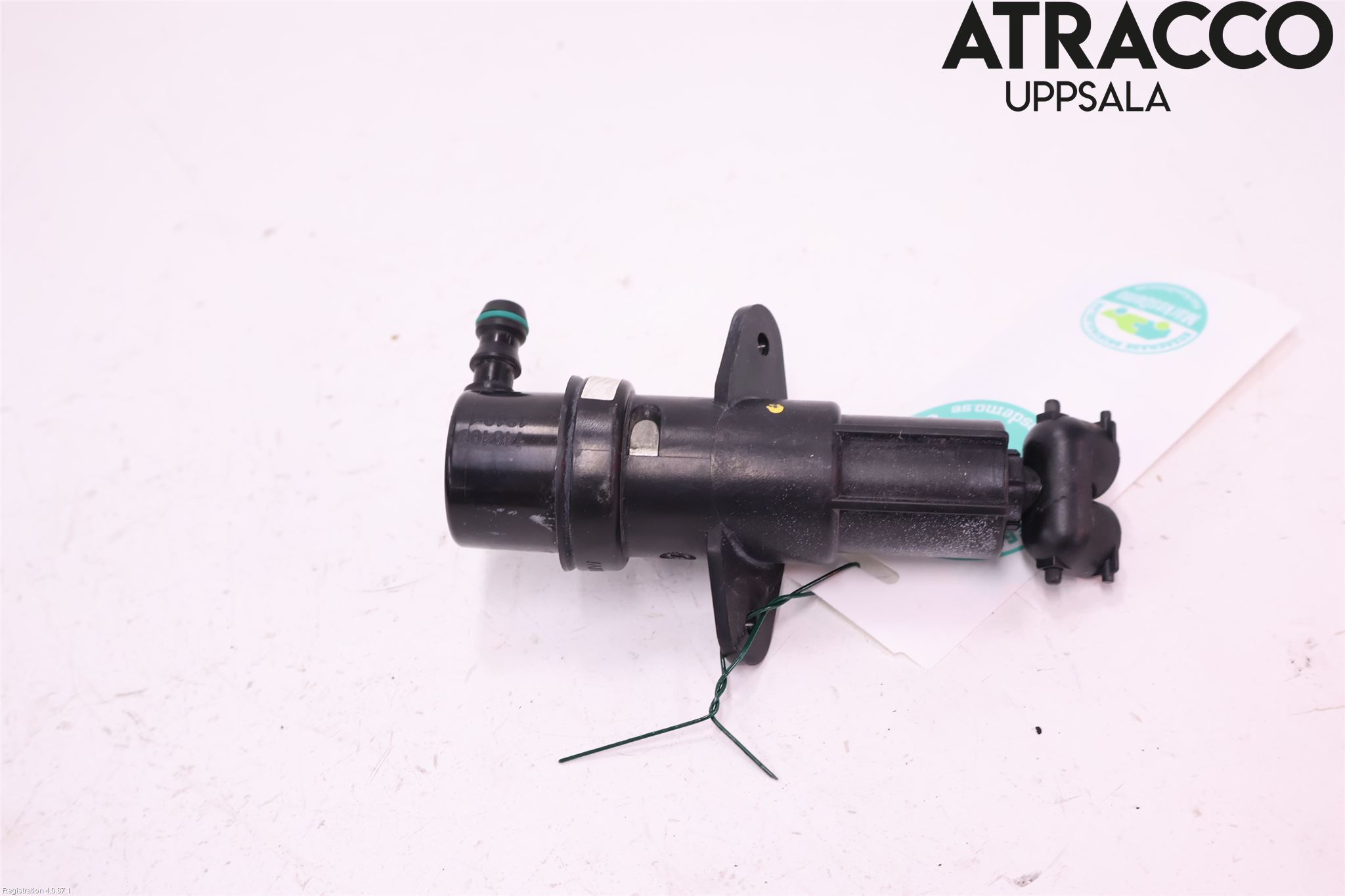 BMW X3 E83     03-10 Spolarmunstycke Strålkastare