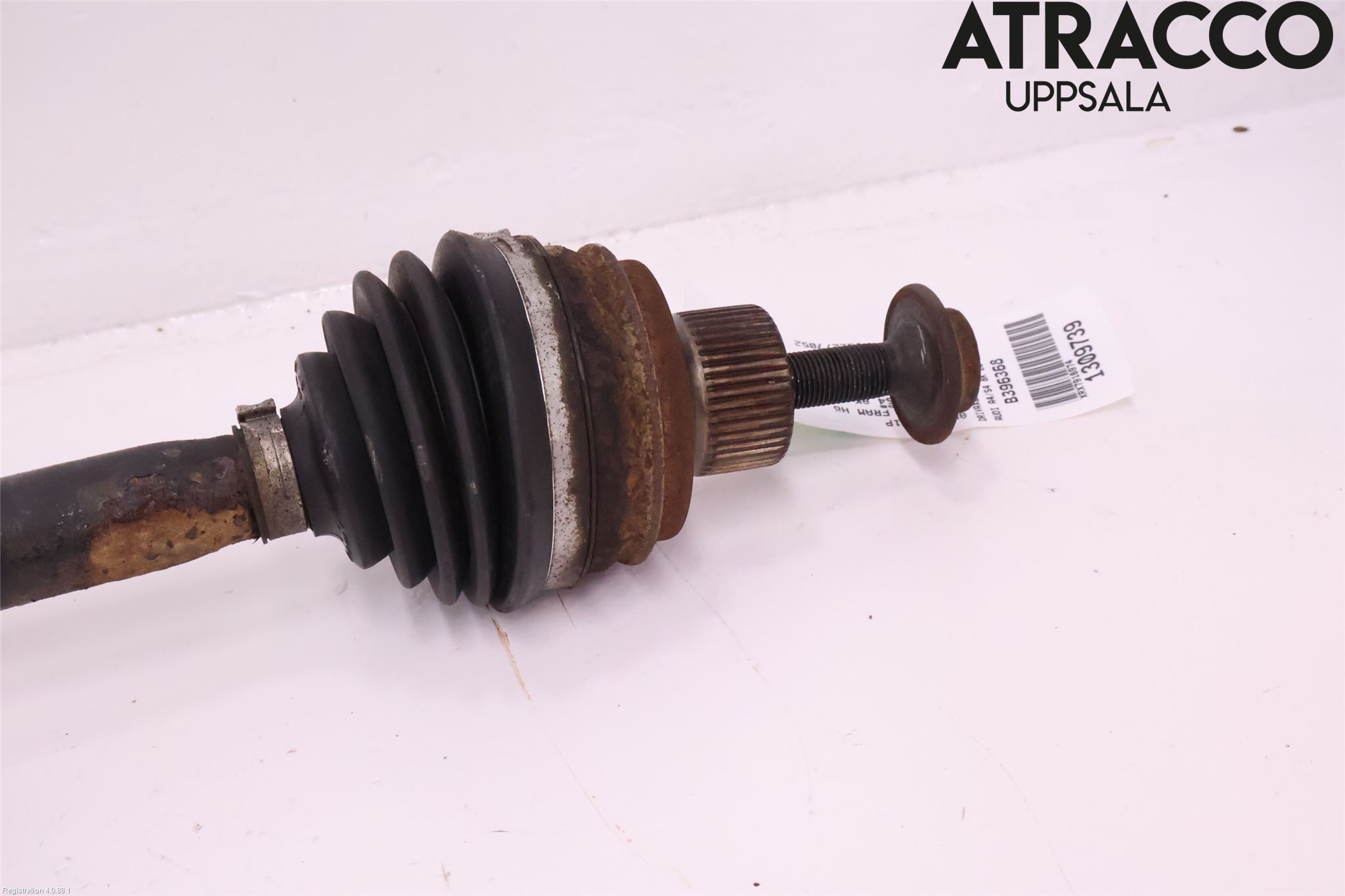 Audi A4/S4 08-11 Drivaxel Fram Höger