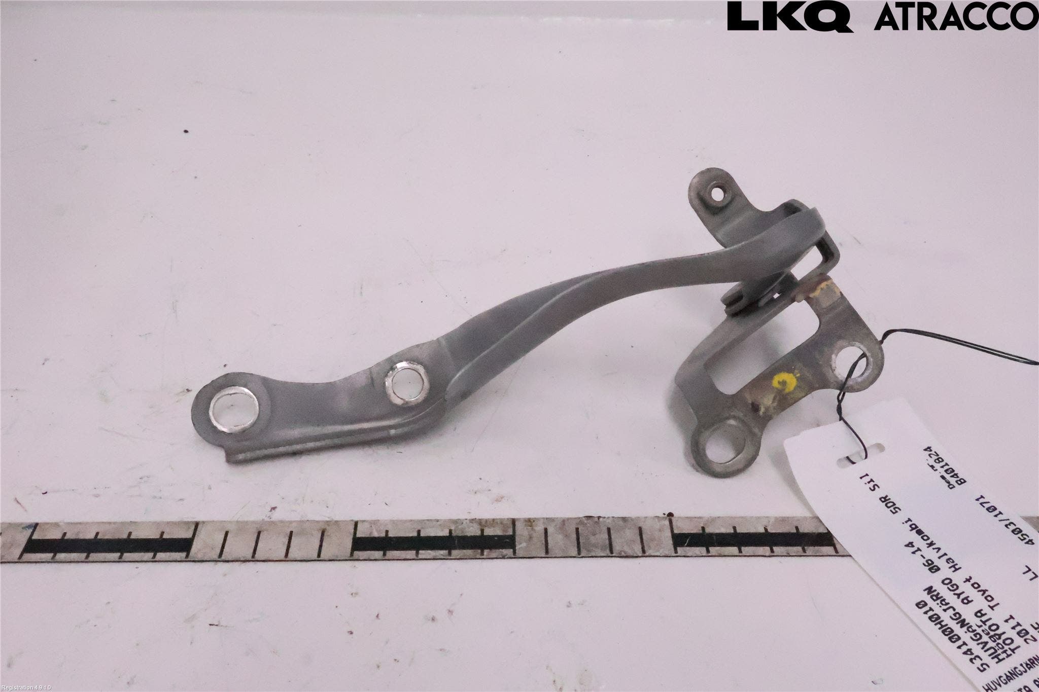 Toyota AYGO 06-14 Huvgångjärn