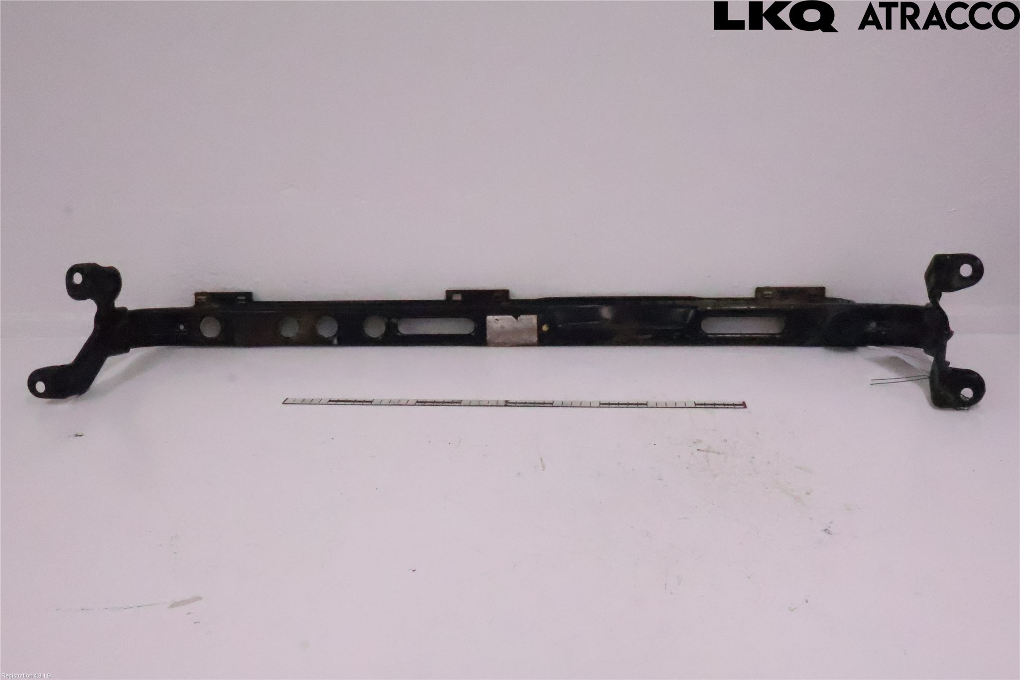 Ford FOCUS 08-11 Kylarfäste-Ram-Balk