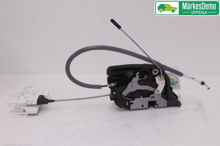 BMW 7 G11/G12 15-22 Låskista-Dörrlås