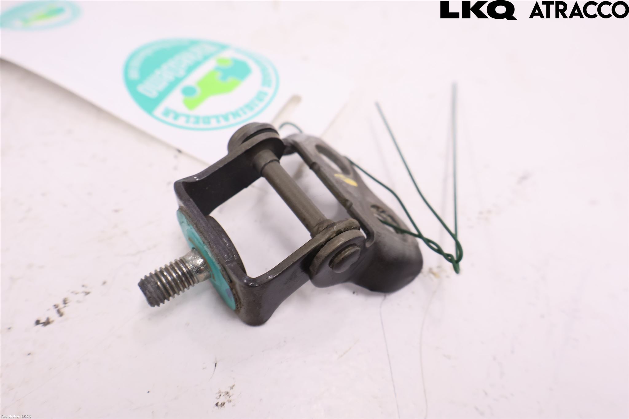 Toyota YARIS XP21 20- Bakluckegångjärn Vä