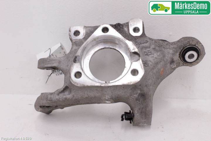 Opel INSIGNIA 17- Hjullagerhus-Spindel Vä B