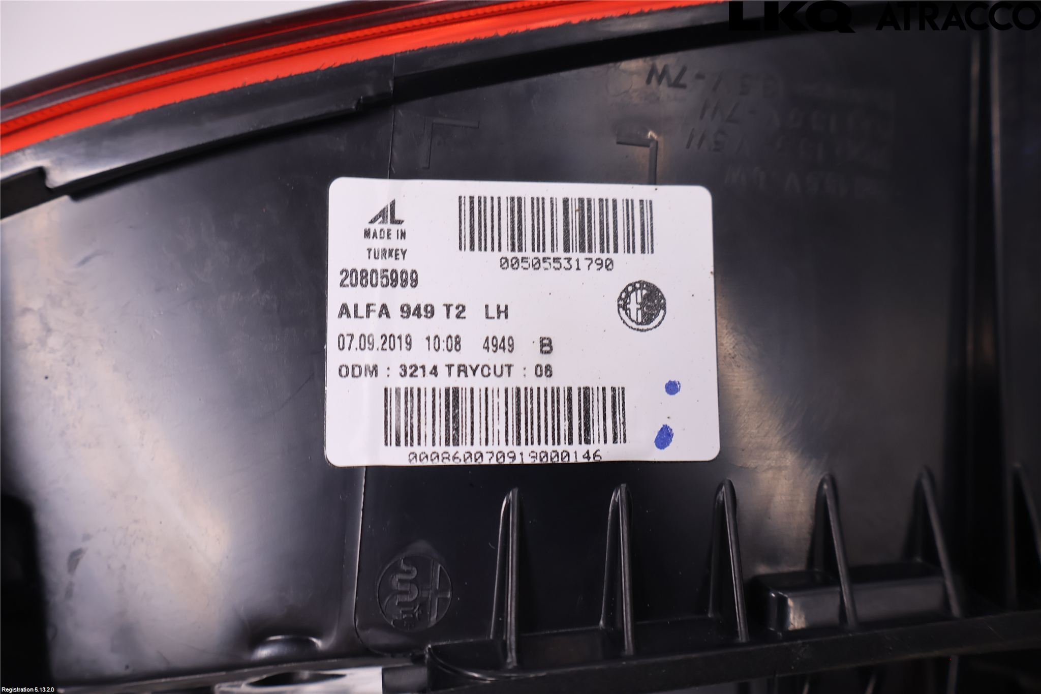 Alfa STELVIO 17- Bakljus Lucka Vä