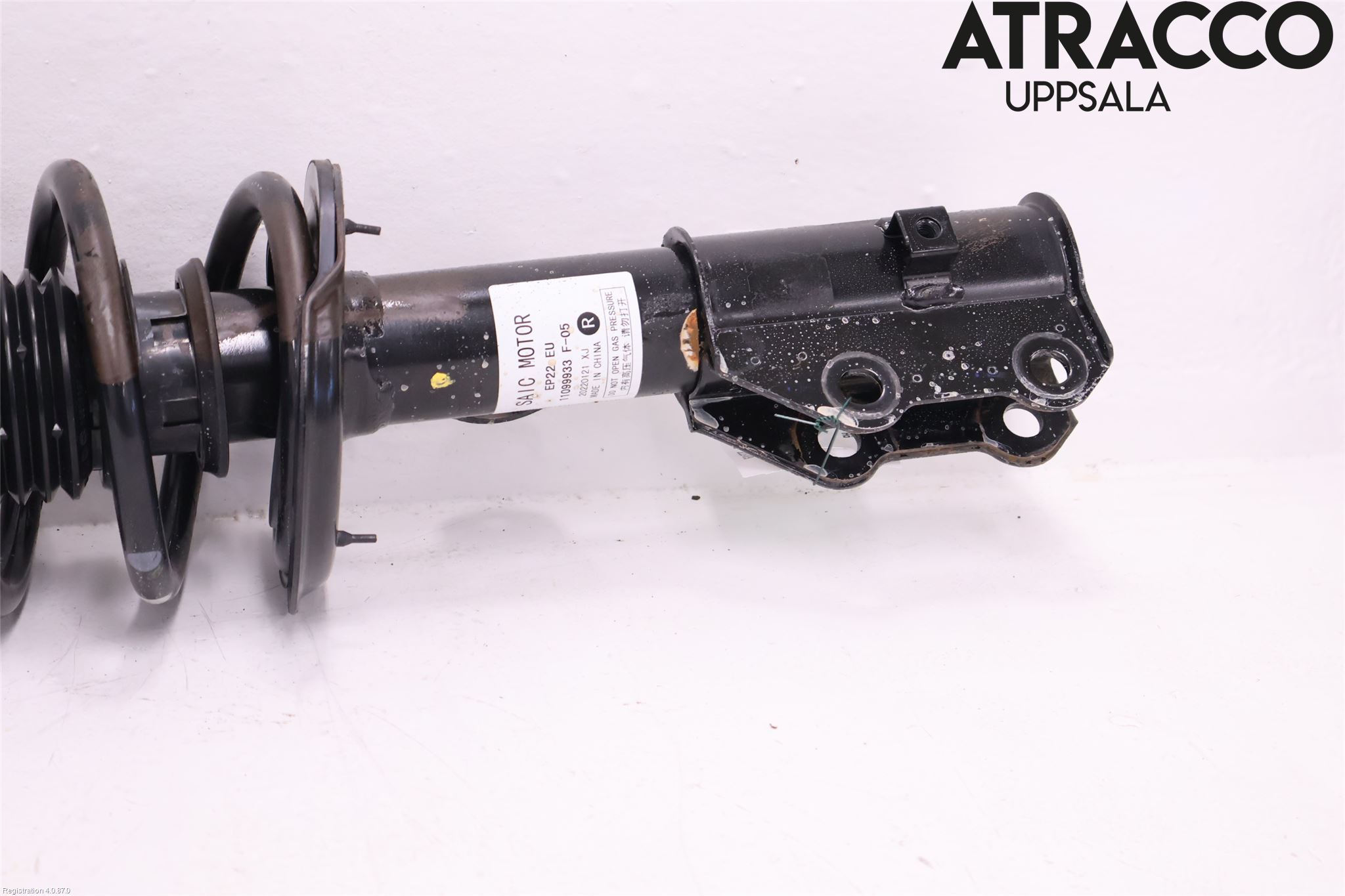 MG 5 22- Fjäderben Fram Höger