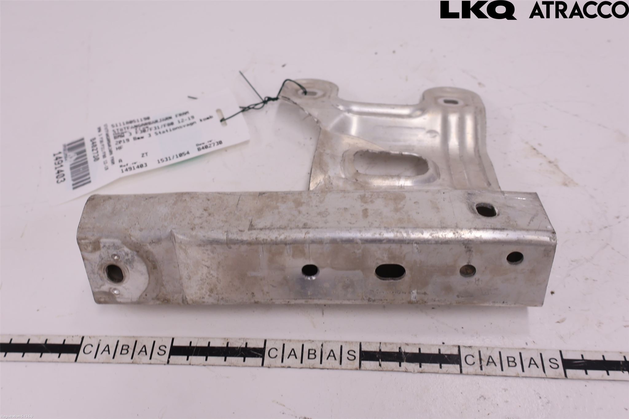 BMW 3 F30/F31/F80 12-19 Stötfångarbärjärn Fram