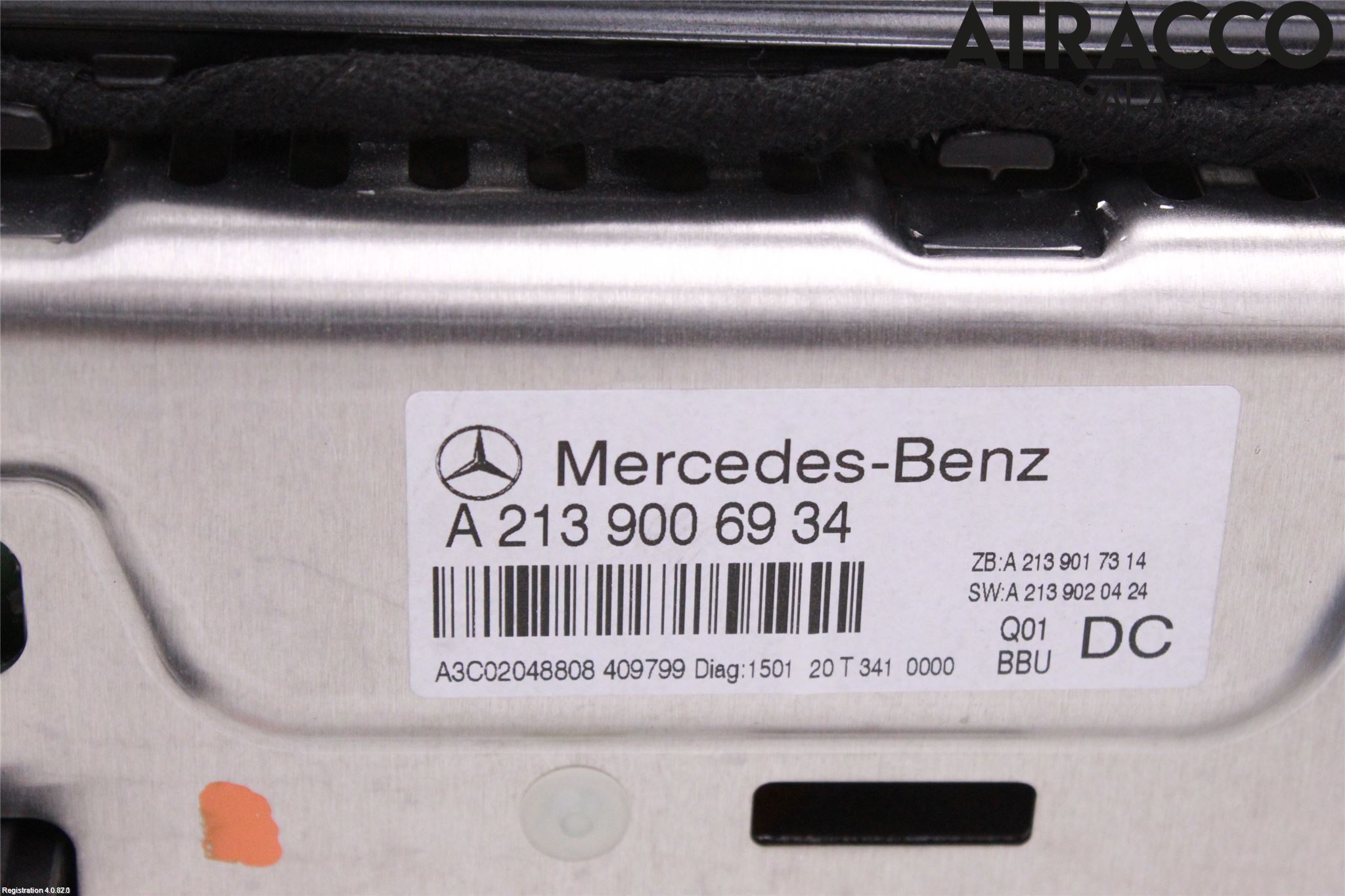 Mercedes-Benz MB E-KLASS (W213) 16-23 Bildskärm