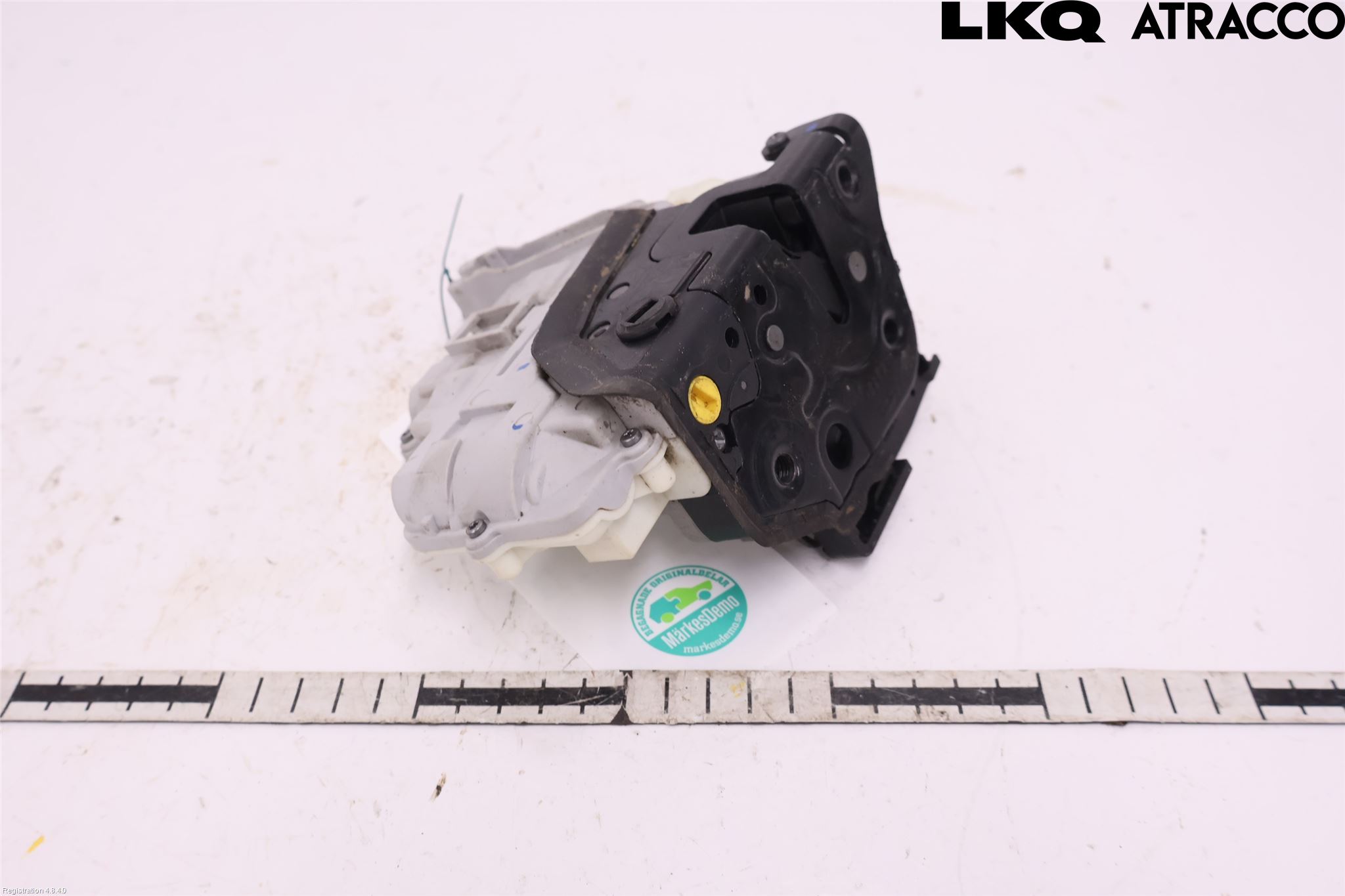 Volkswagen VW PASSAT 11-14 Låskista-Dörrlås