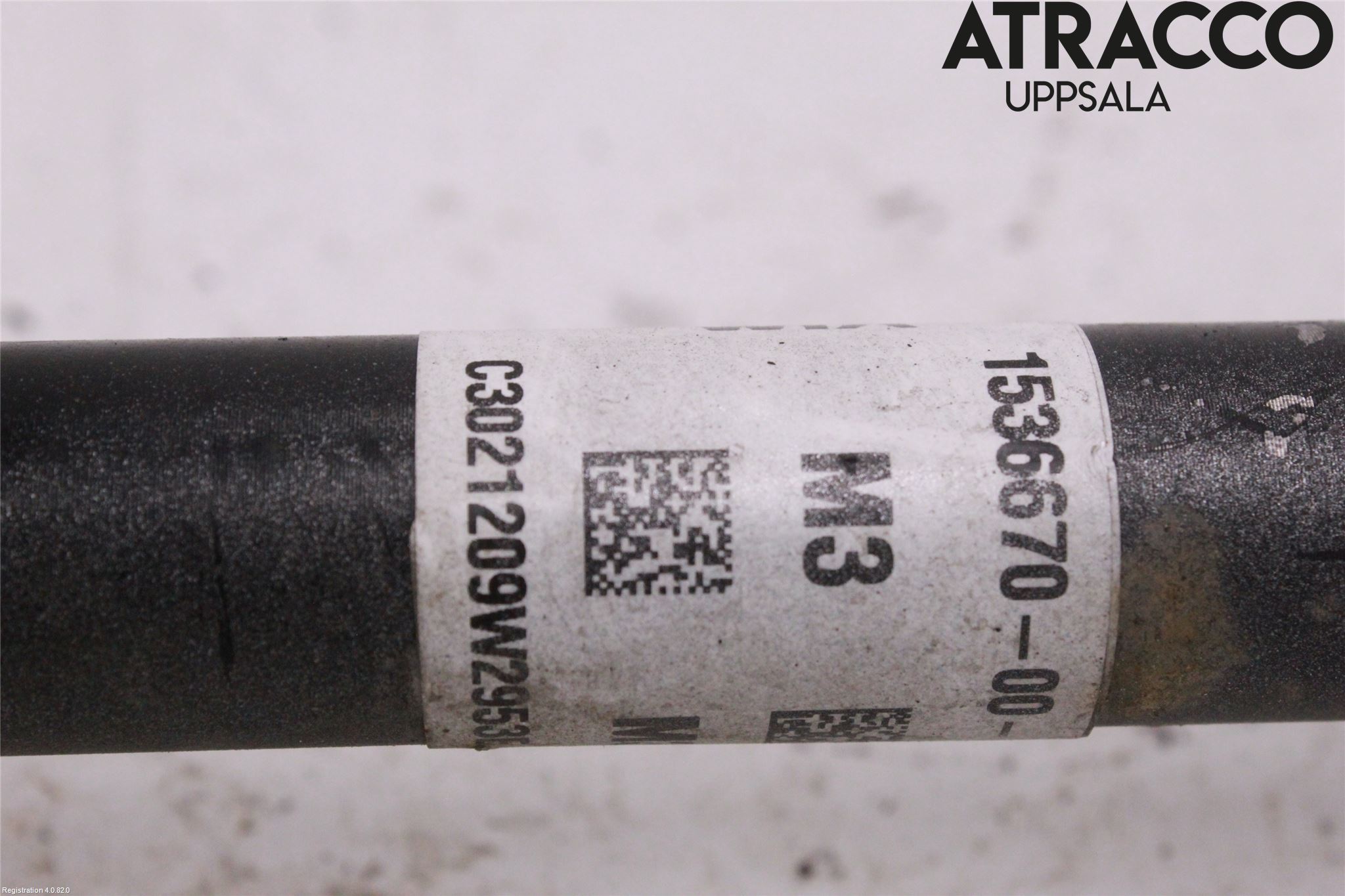 Tesla MODEL 3 17- Drivaxel Bak Höger