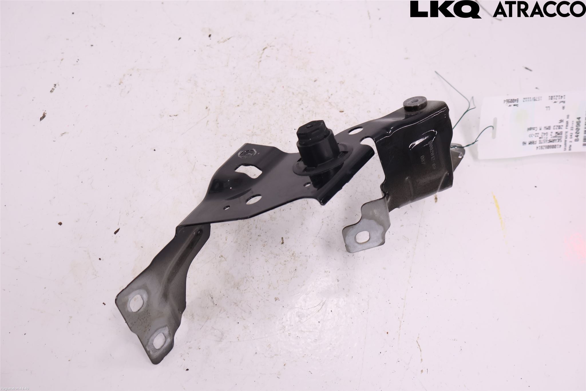 BMW 2 G42 22- Skärmfäste Fram Hö