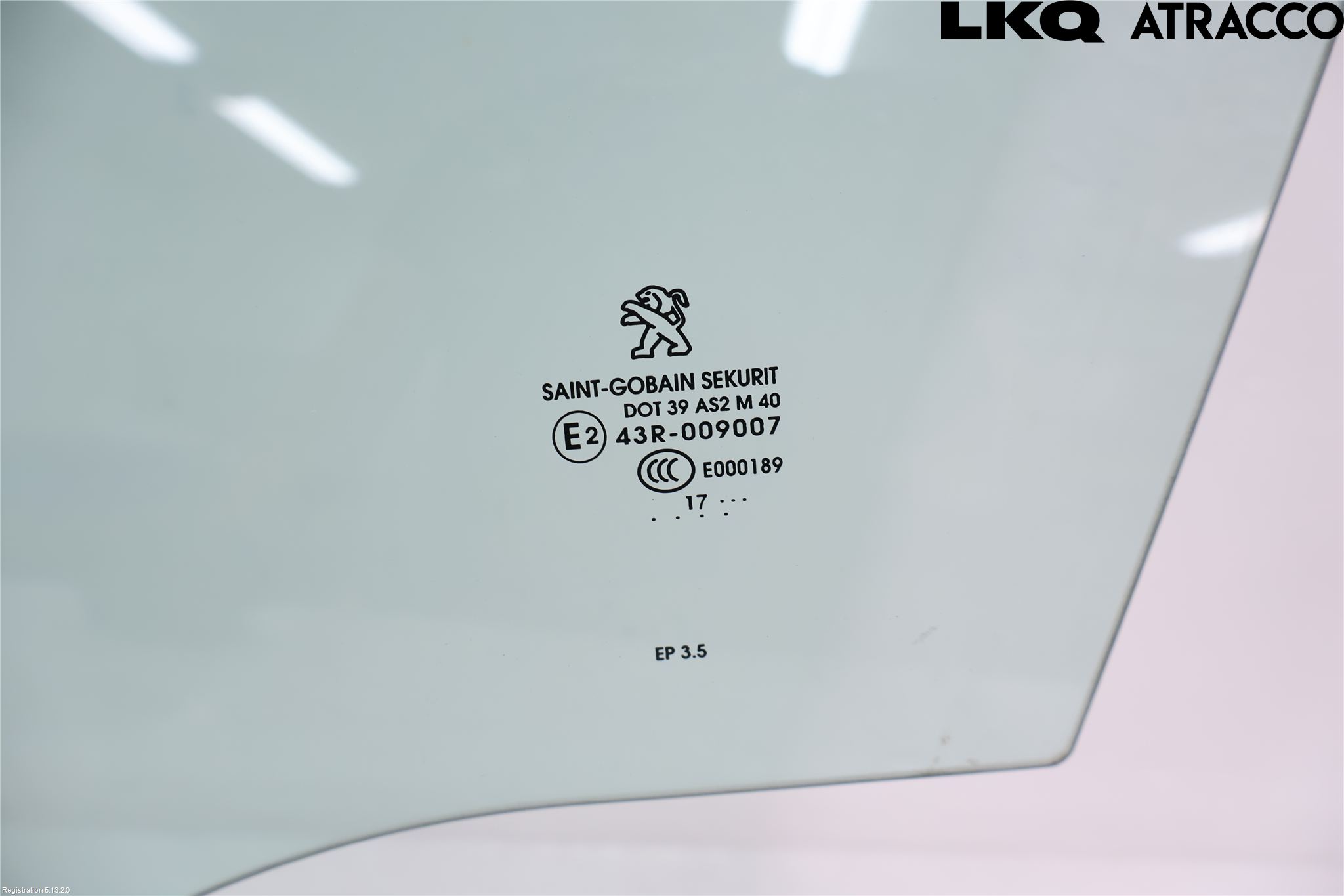 Peugeot 2008 13-20 Dörruta Fram Vänster