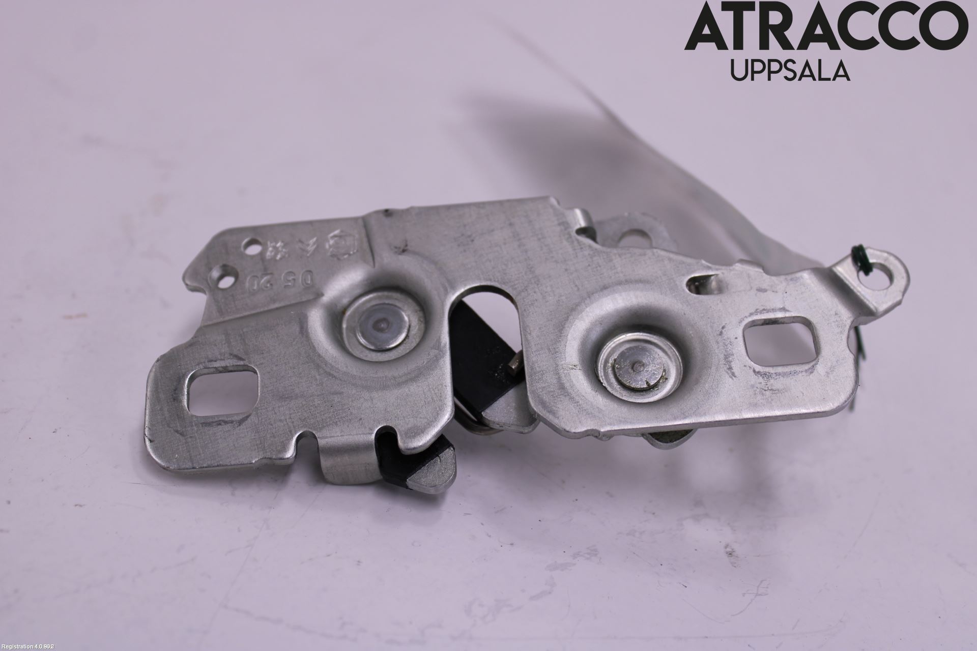 Opel CORSA F, CORSA-E 20- Huvlås