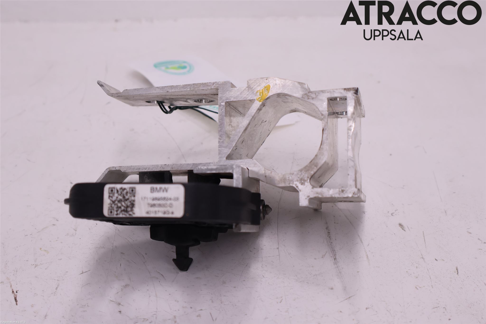 BMW 3 G20/G21/G80/G81 19- Kylarfäste-Ram-Balk