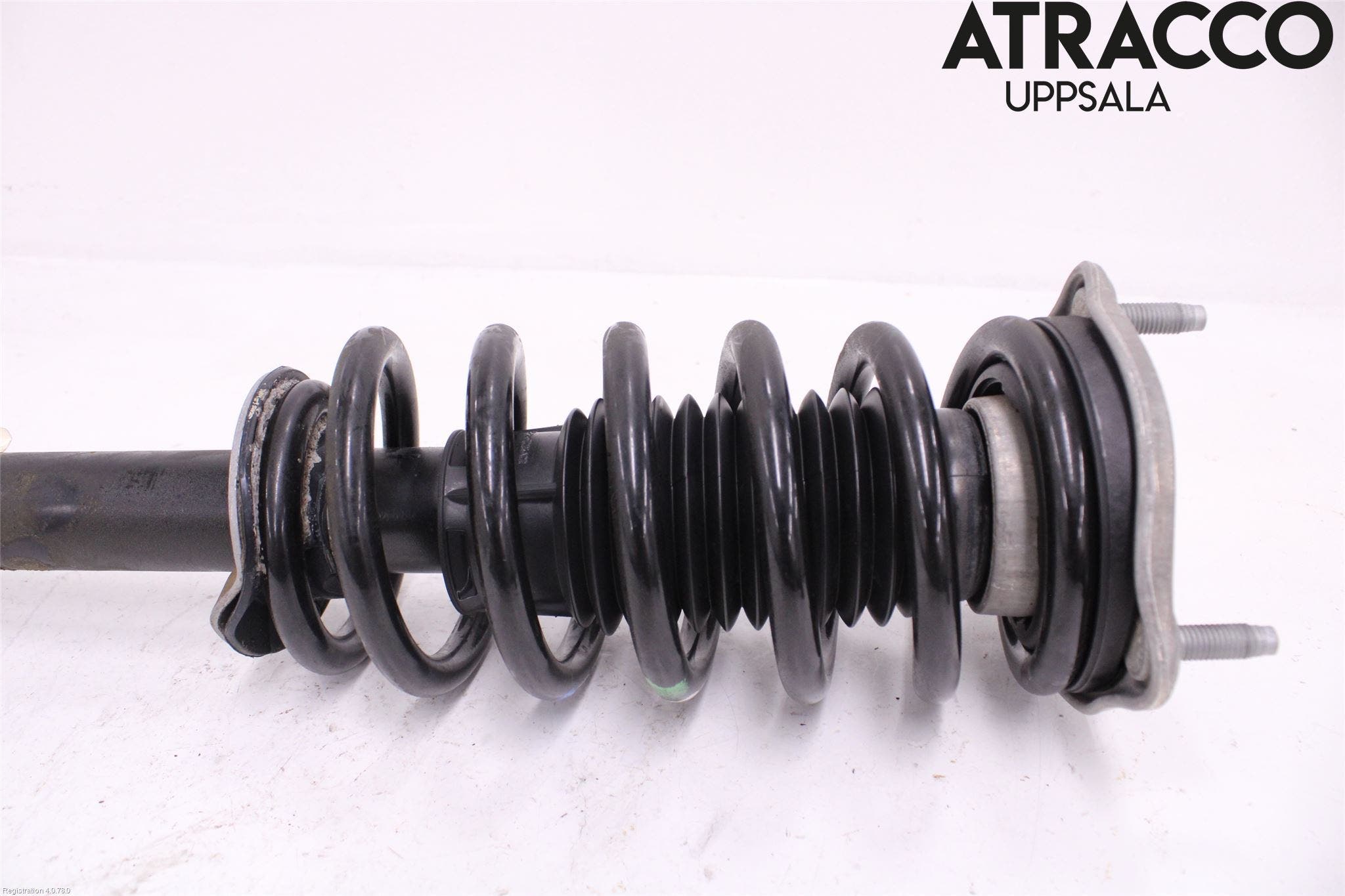 Mercedes-Benz MB C-KLASS (W205) 14-21 Fjäderben Fram Vänster