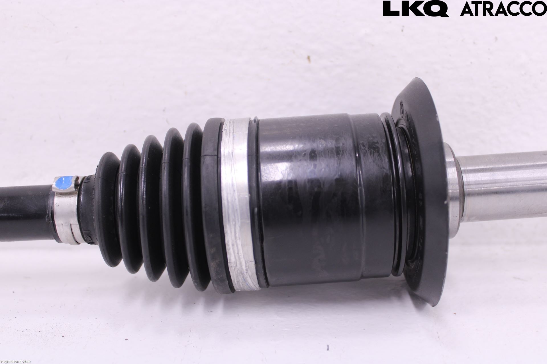 BMW X1 F48 15-22 Drivaxel Bak Höger