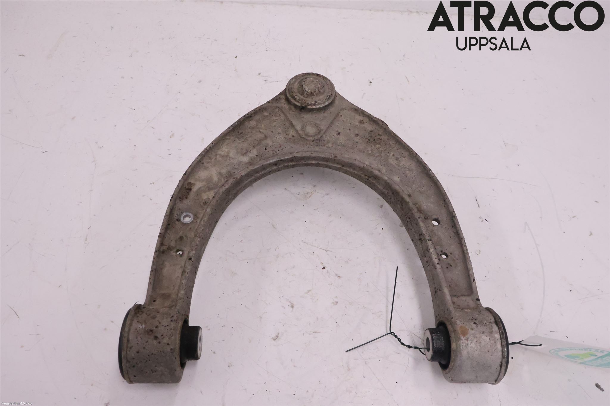 BMW 5 F10/F11/F18 09-17 Bärarm Fram Övre Vä
