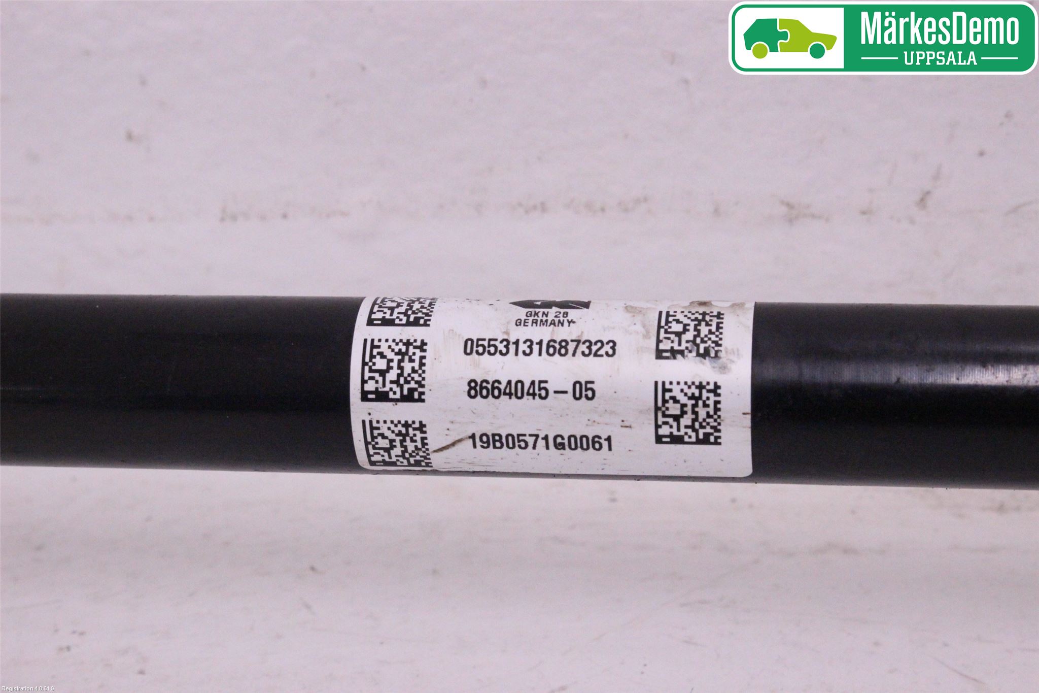 BMW 5 G30/G31/F90 17-23 Drivaxel Bak Vänster