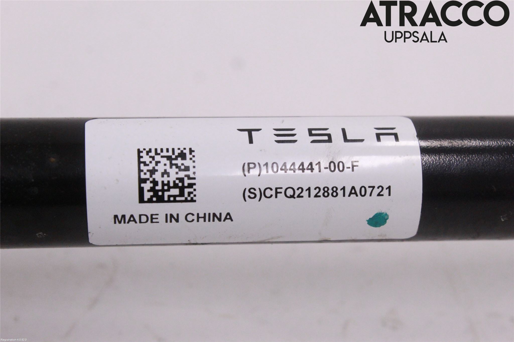 Tesla MODEL Y 21- Bärarm Bak Höger