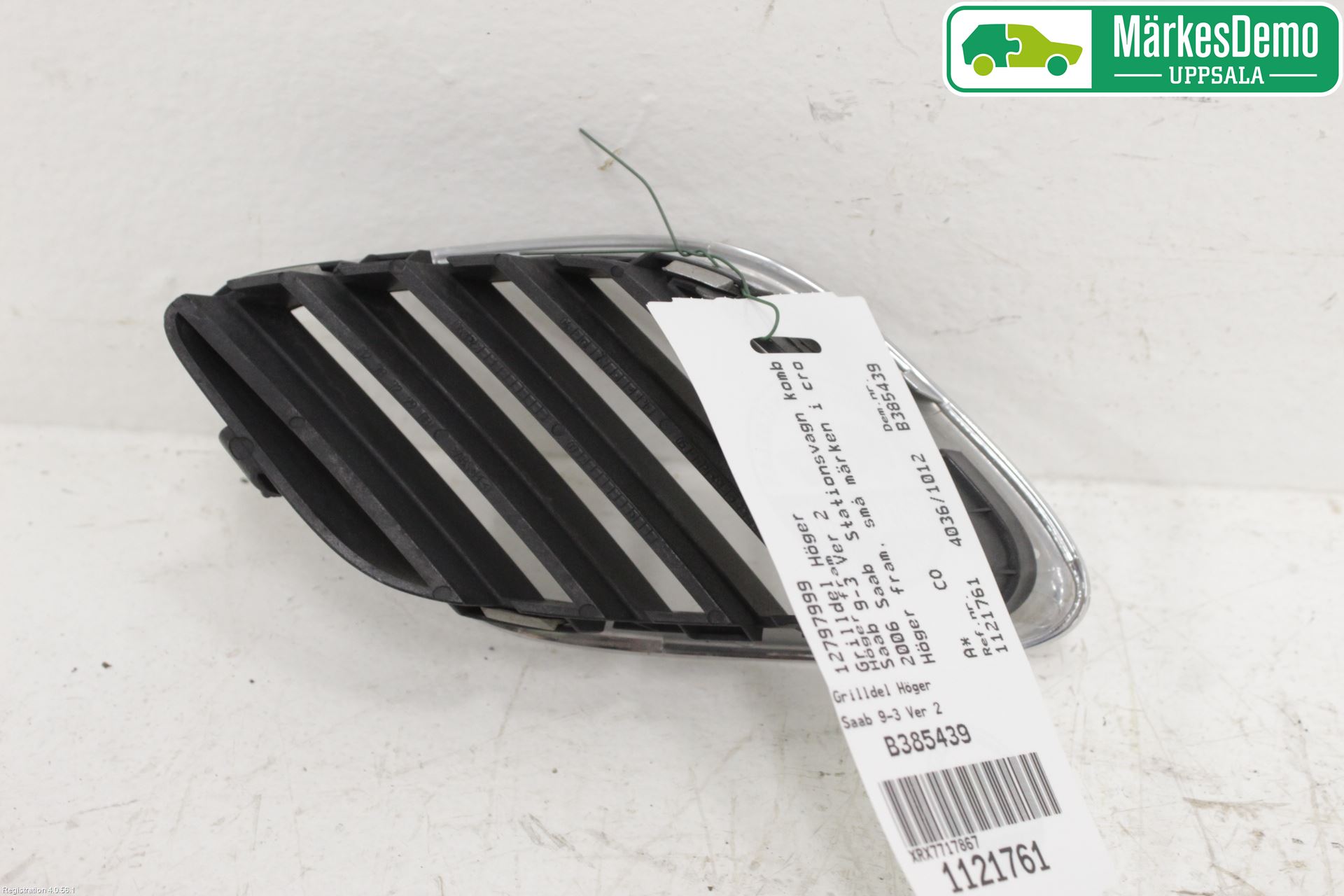 Saab 9-3 VER 2 Grilldel Höger