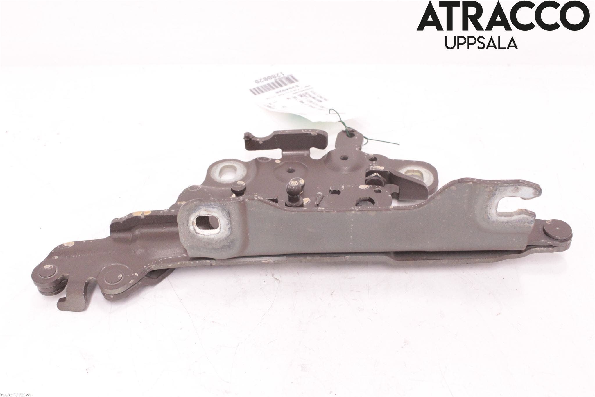 BMW 3 F30/F31/F80 12-19 Huvgångjärn