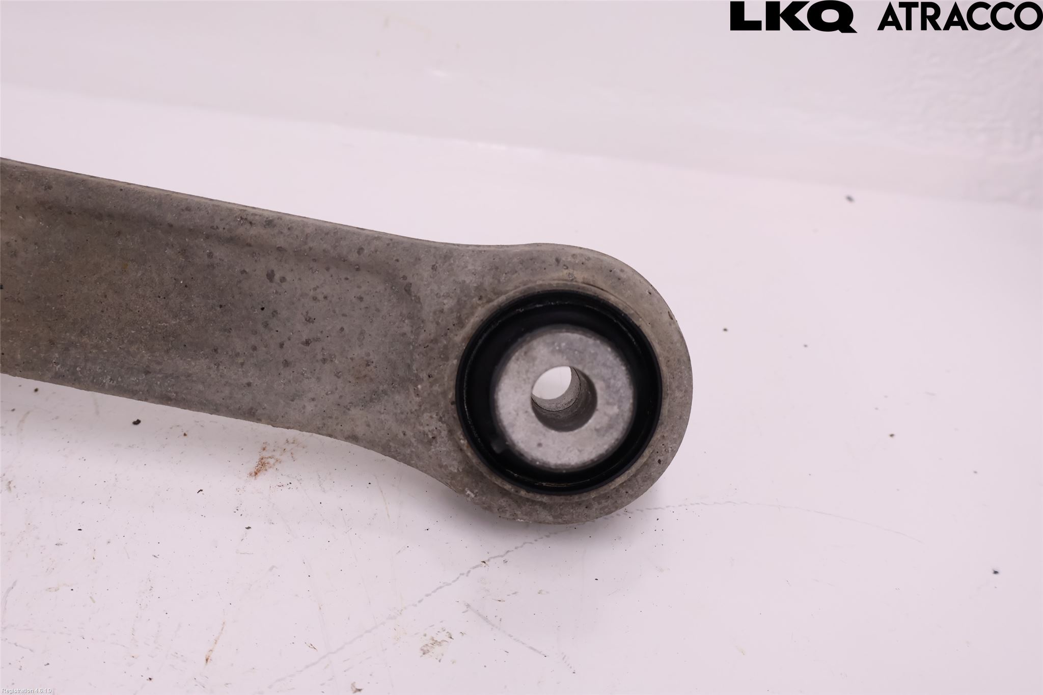 BMW 5 F10/F11/F18 09-17 Bärarm Fram Undre Vä