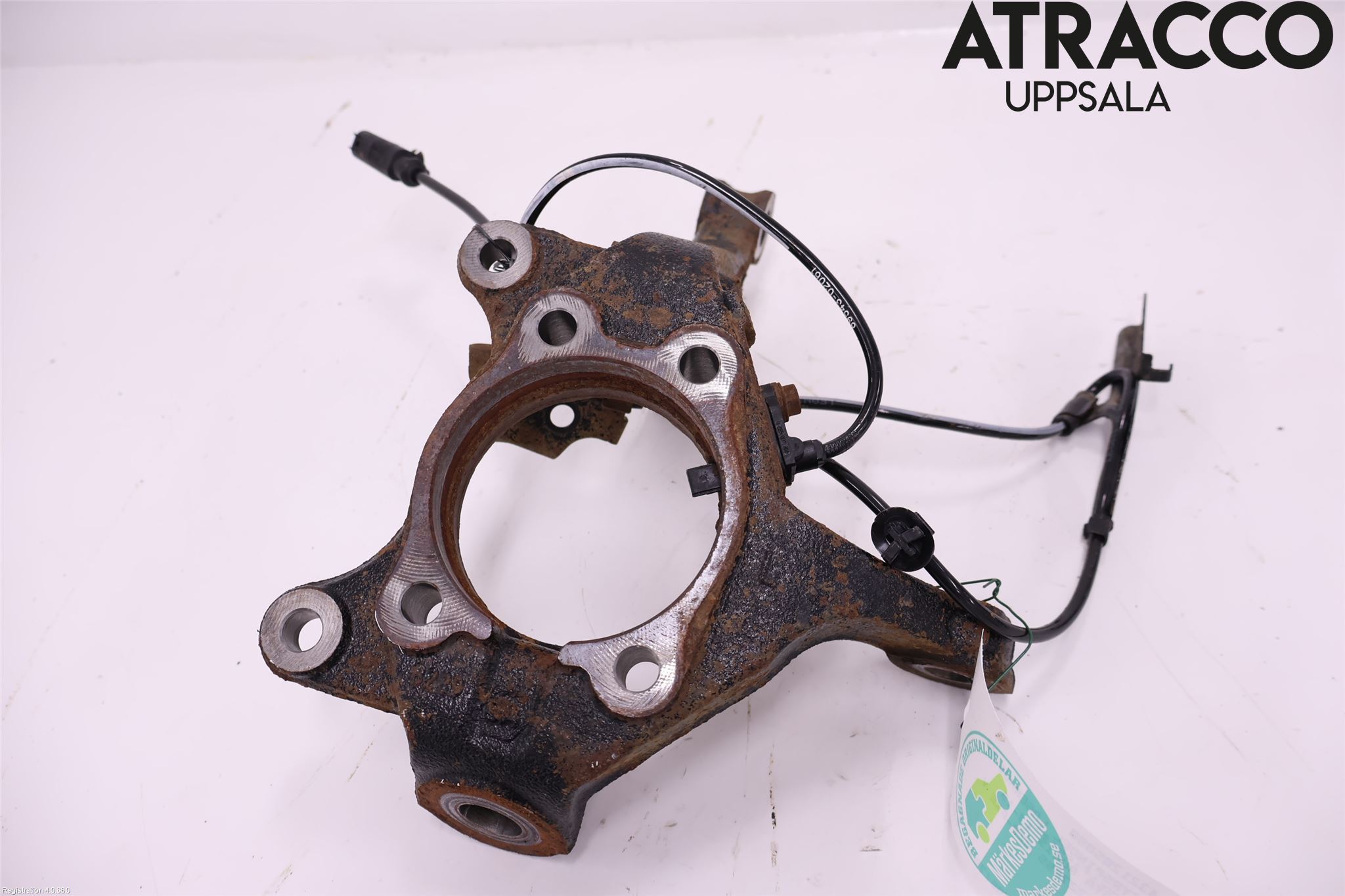 Toyota AURIS 13-19 Styrspindel Lagerhus Vä