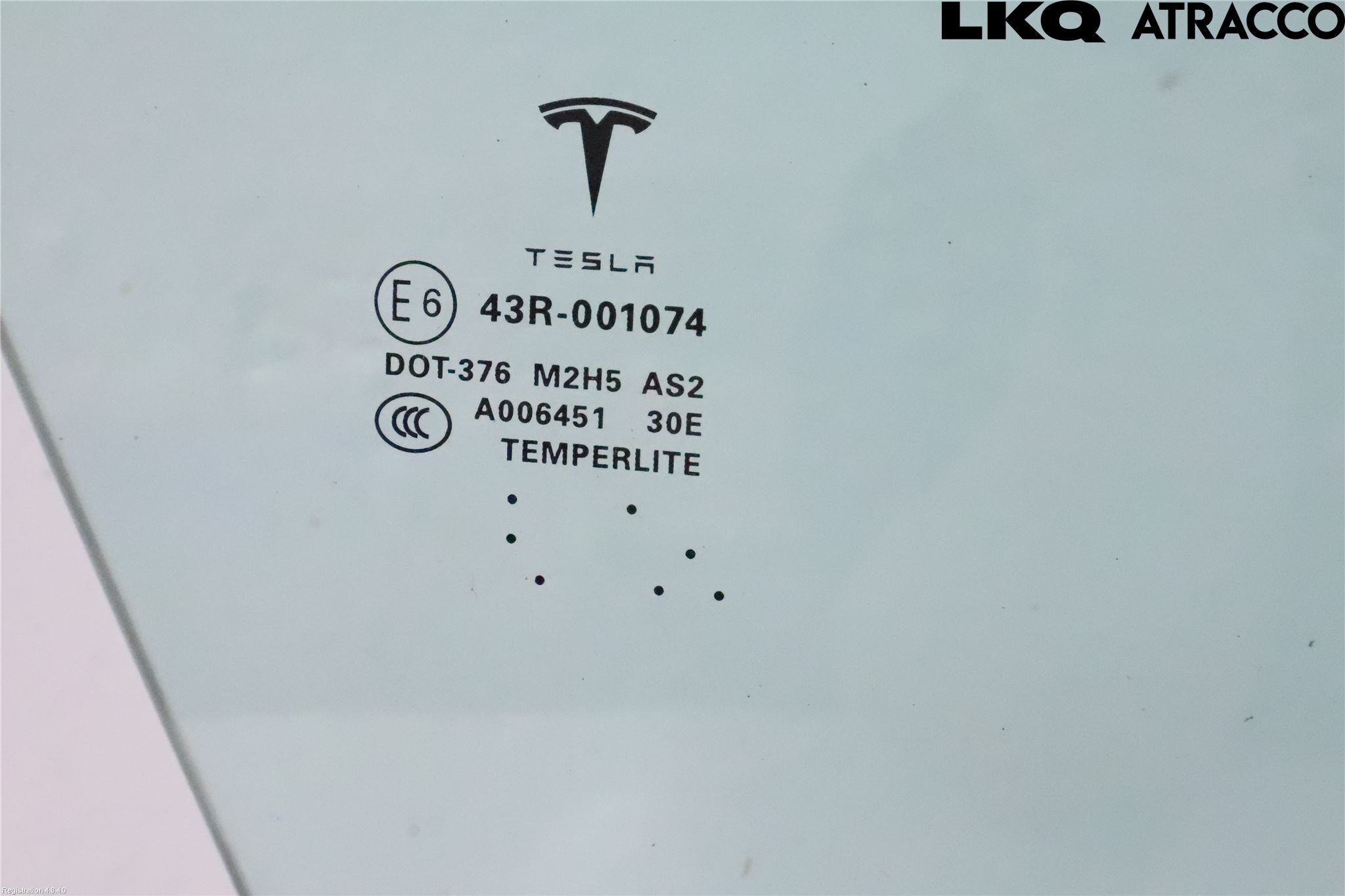 Tesla MODEL S 13- Dörruta Fram Höger