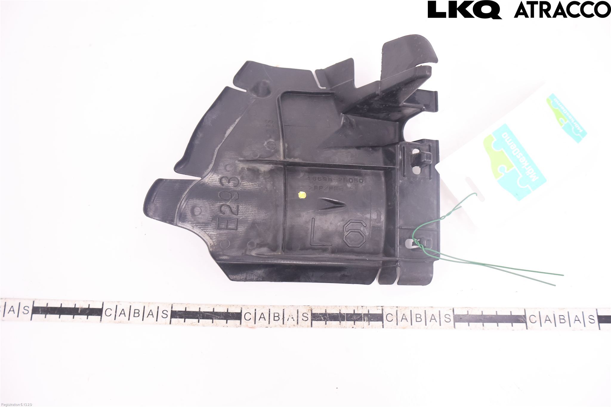 Toyota CAMRY 19-24 Deflektor Plåt-Plast Kylning
