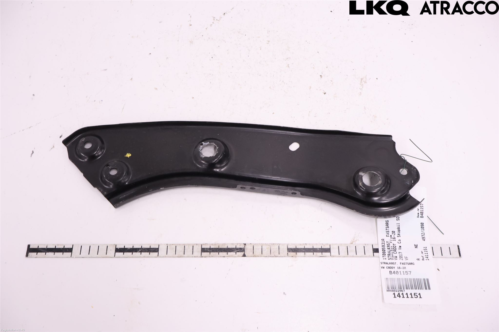 Volkswagen VW CADDY 16-20 Strålkast Fästsarg