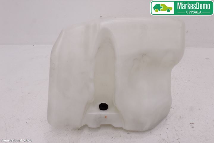 BMW Z3 E36/6    94-02 Spolartank Strålkastare