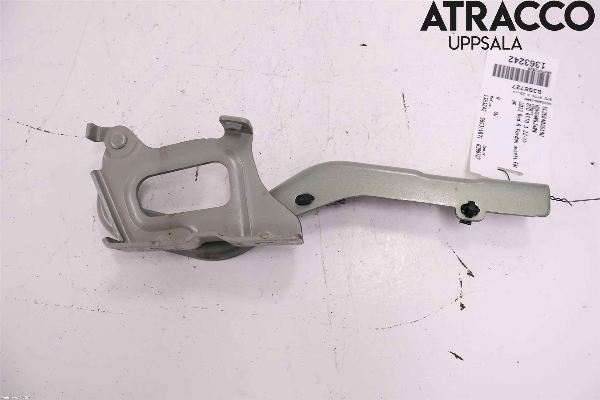 BYD ATTO 22- Huvgångjärn