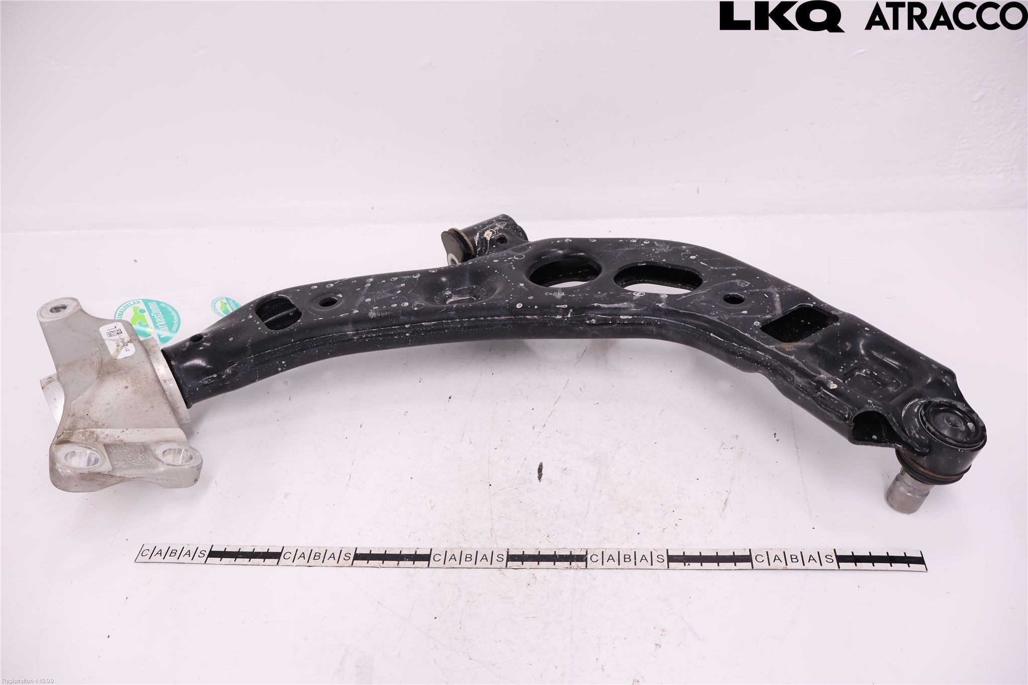 BMW 2 U06 Active Tourer 22- Bärarm Fram Undre Vä