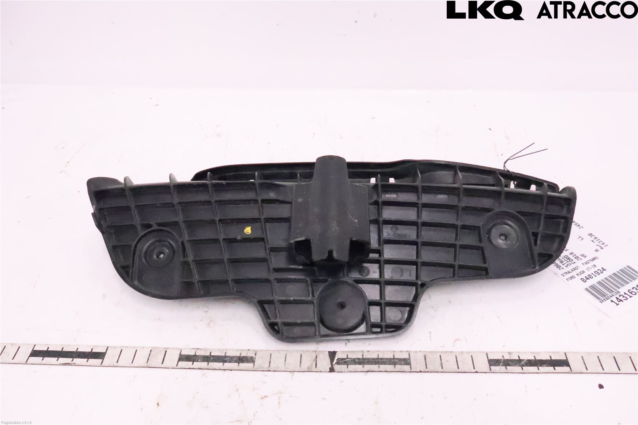 Ford KUGA 17-19 Strålkast Fästsarg