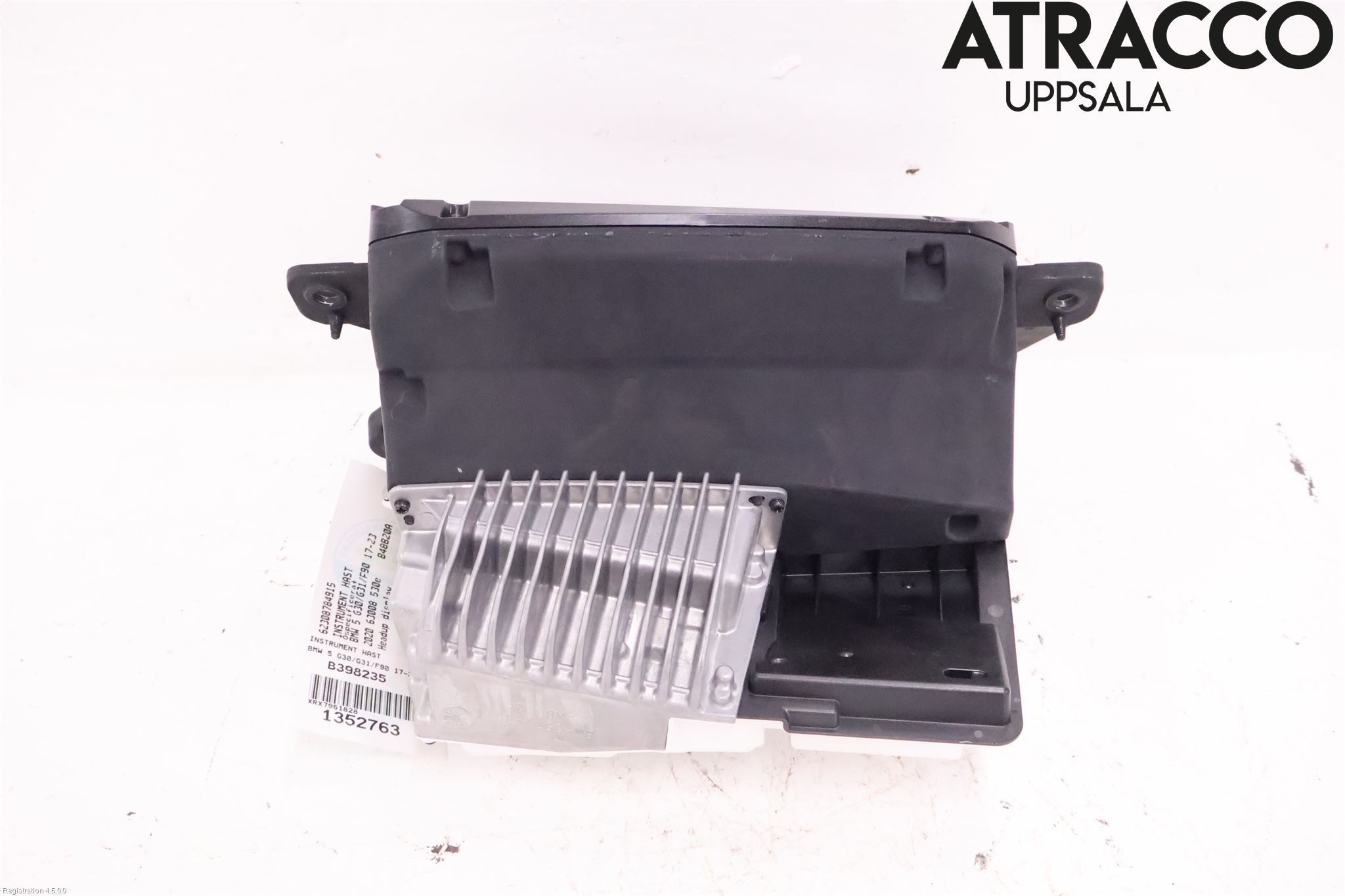 BMW 5 G30/G31/F90 17-23 Instrument Hast