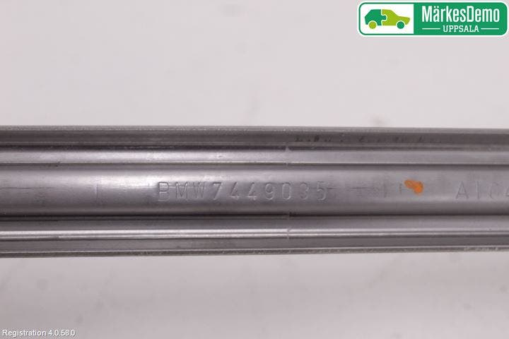 BMW 3 G20/G21/G80/G81 19- Bränsletanksband