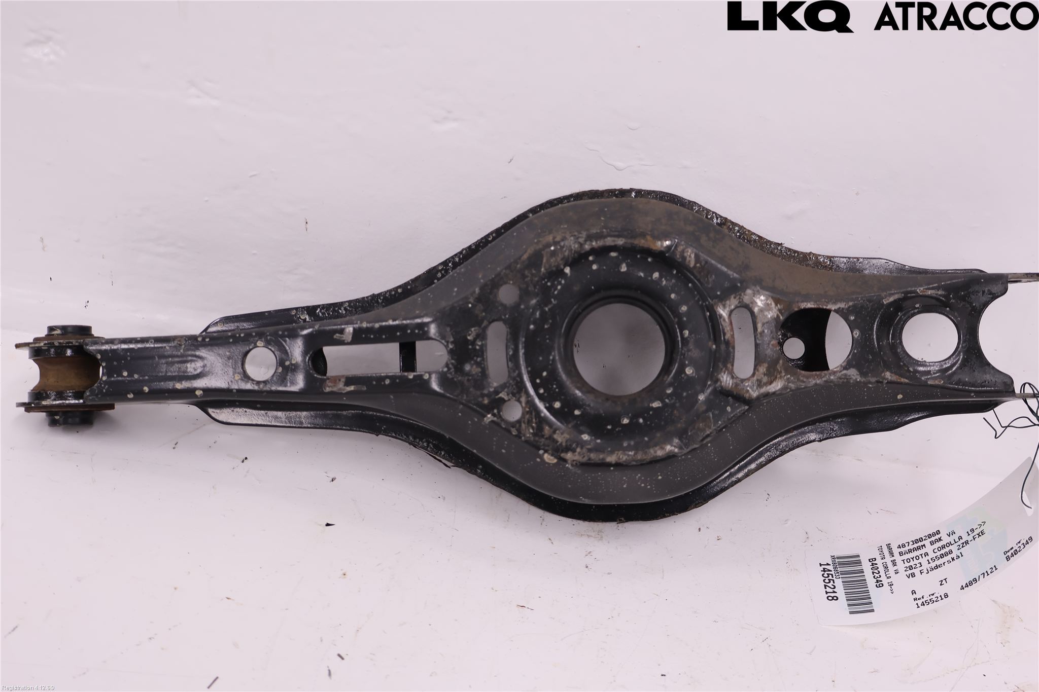 Toyota COROLLA 19- Bärarm Bak Vänster