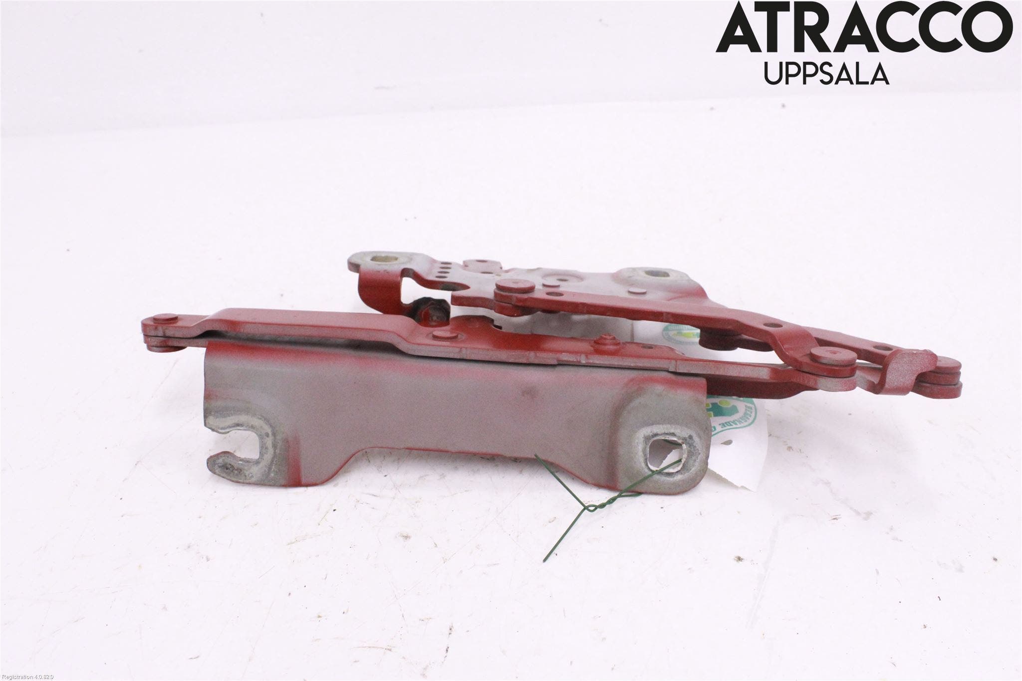 BMW 1 F20/F21 11-19 Huvgångjärn