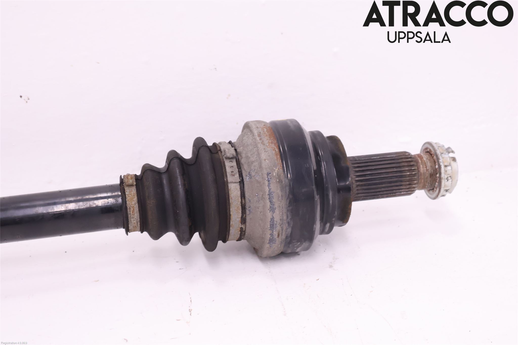 BMW 5 F10/F11/F18 09-17 Drivaxel Bak Vänster