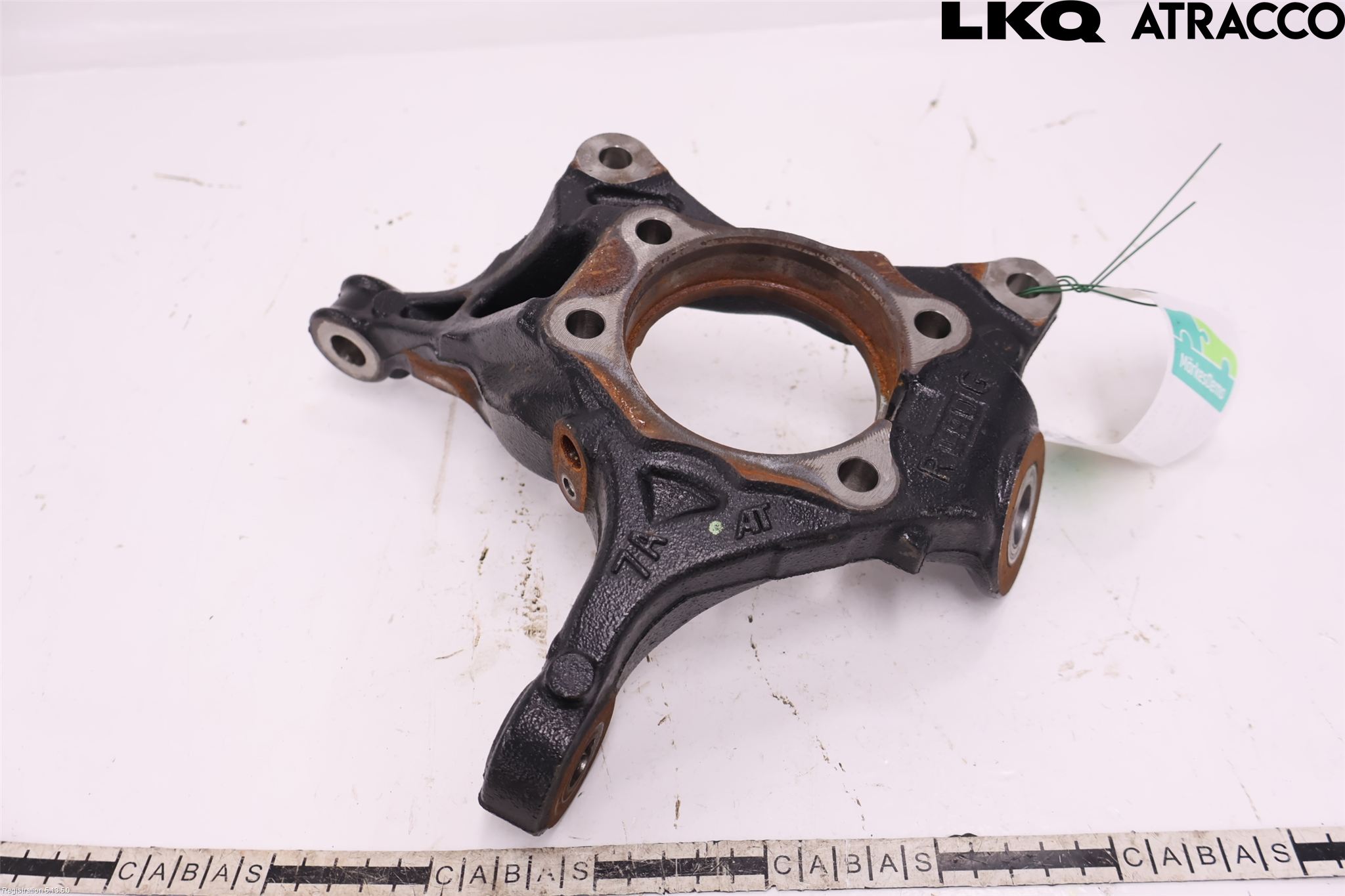 Toyota bZ4X EA10 22- Styrspindel Lagerhus Hö