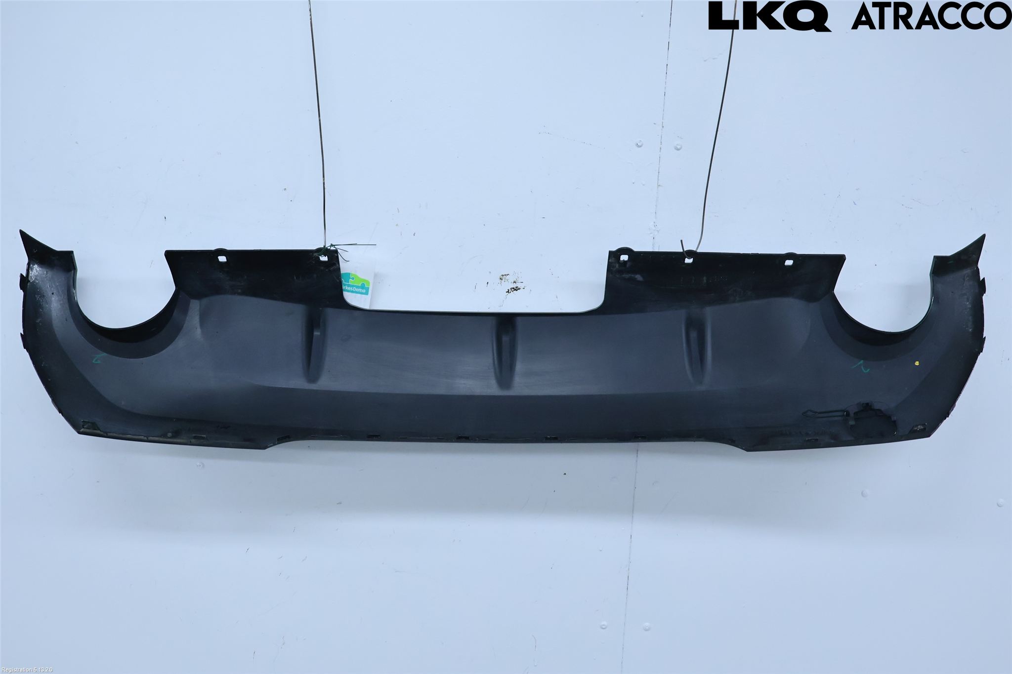 BMW 1 F40 19- Stötfångardel Bak Mitt