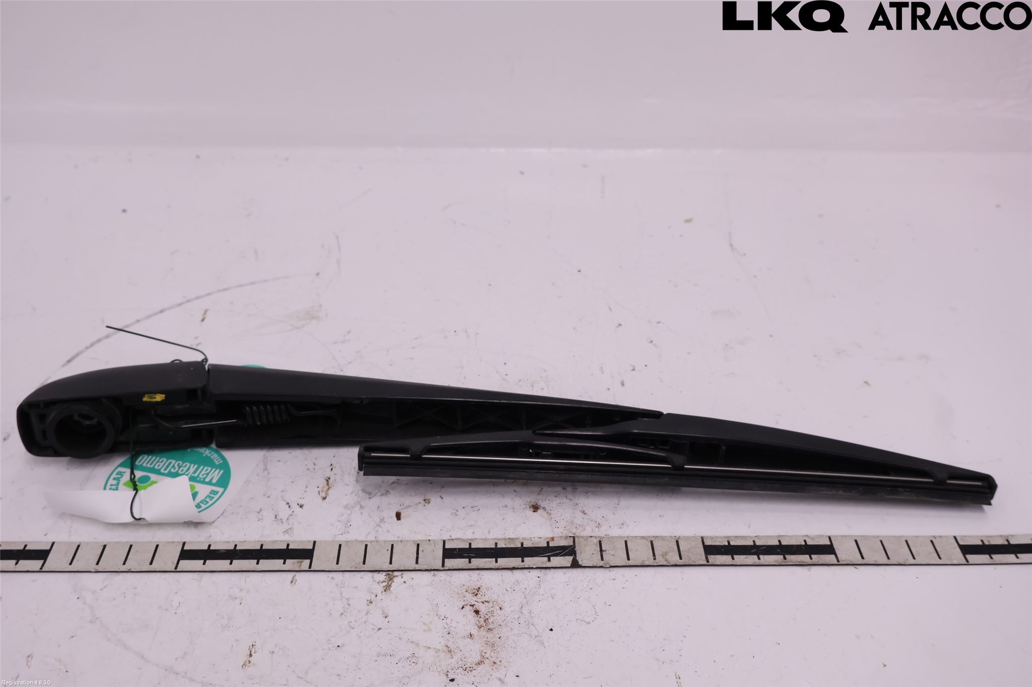 Toyota YARIS XP21 20- Torkararm-Bakruta