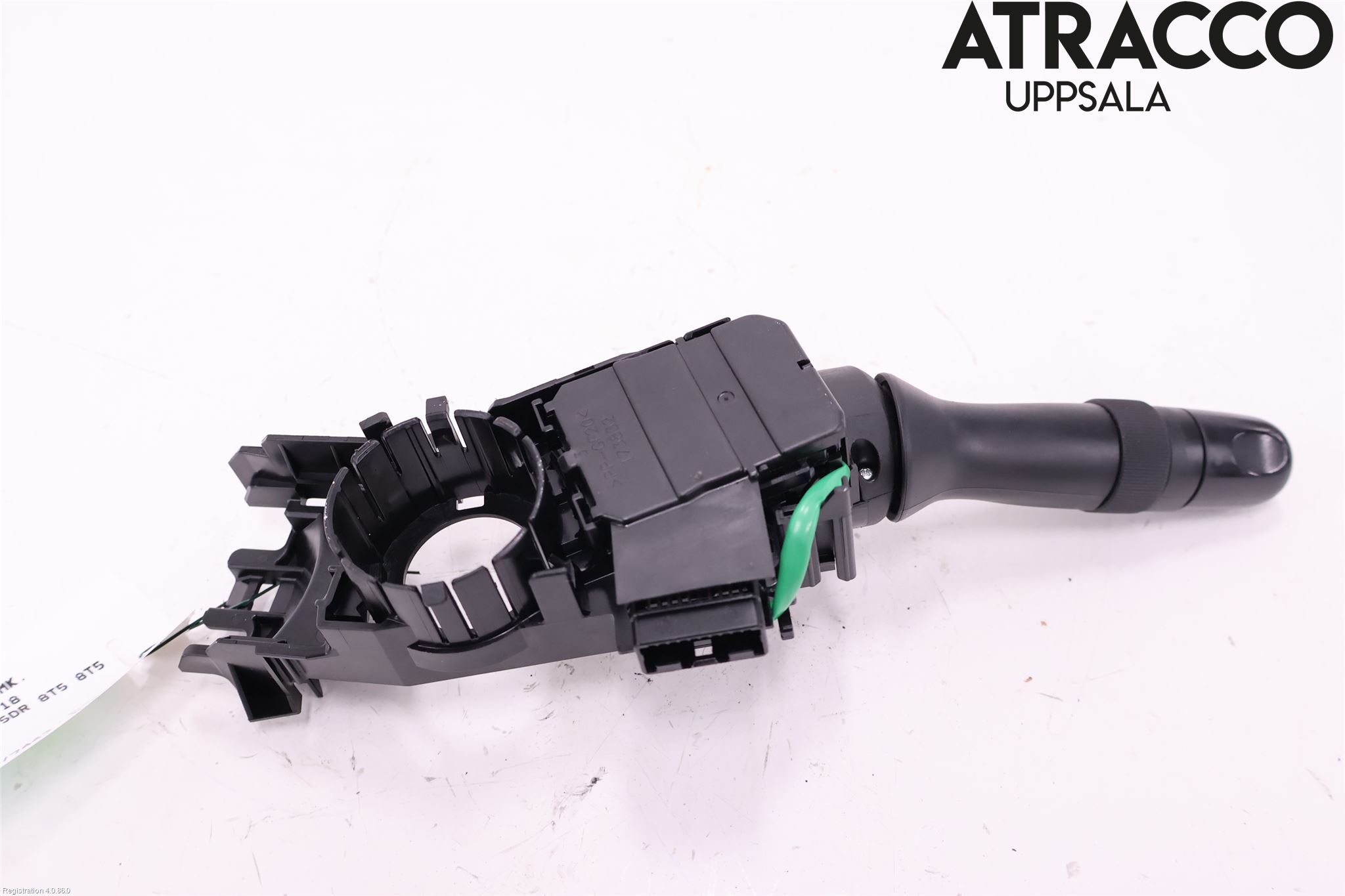 Toyota AVENSIS 16-18 Spak Blinkers-Ljusomk