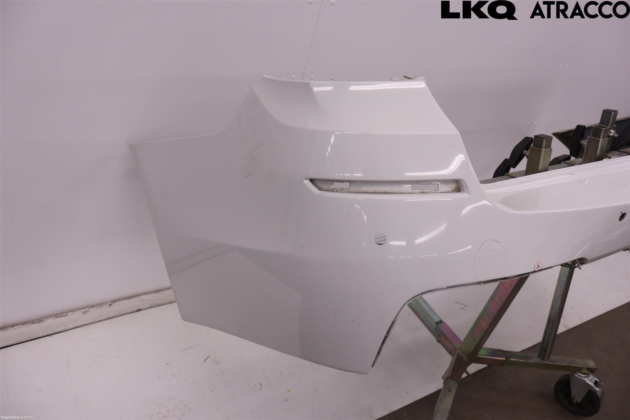 BMW 5 F10/F11/F18 09-17 Stötfångarbeklädnad Bak
