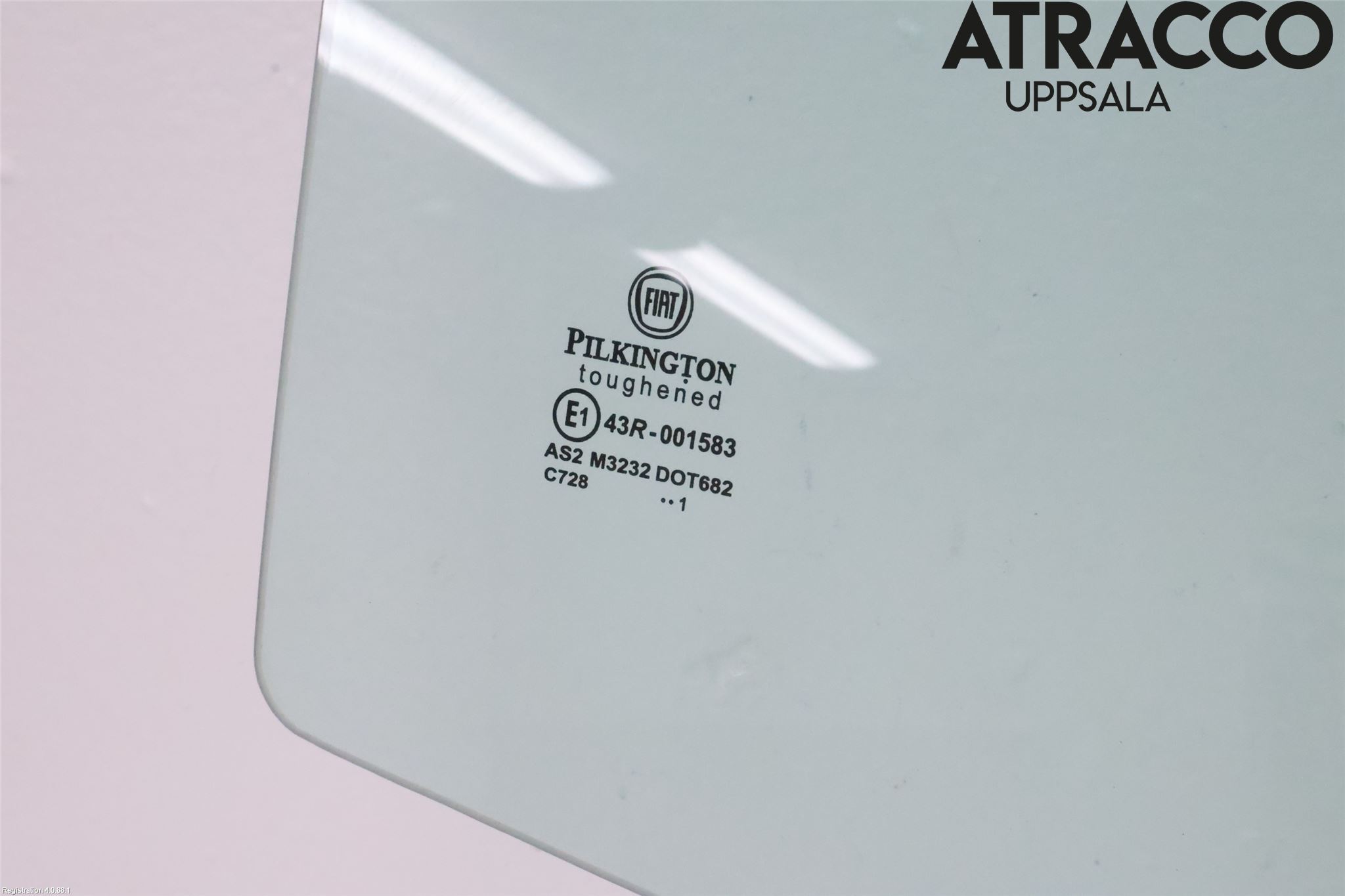 Fiat 500e 20- Dörruta Fram Höger