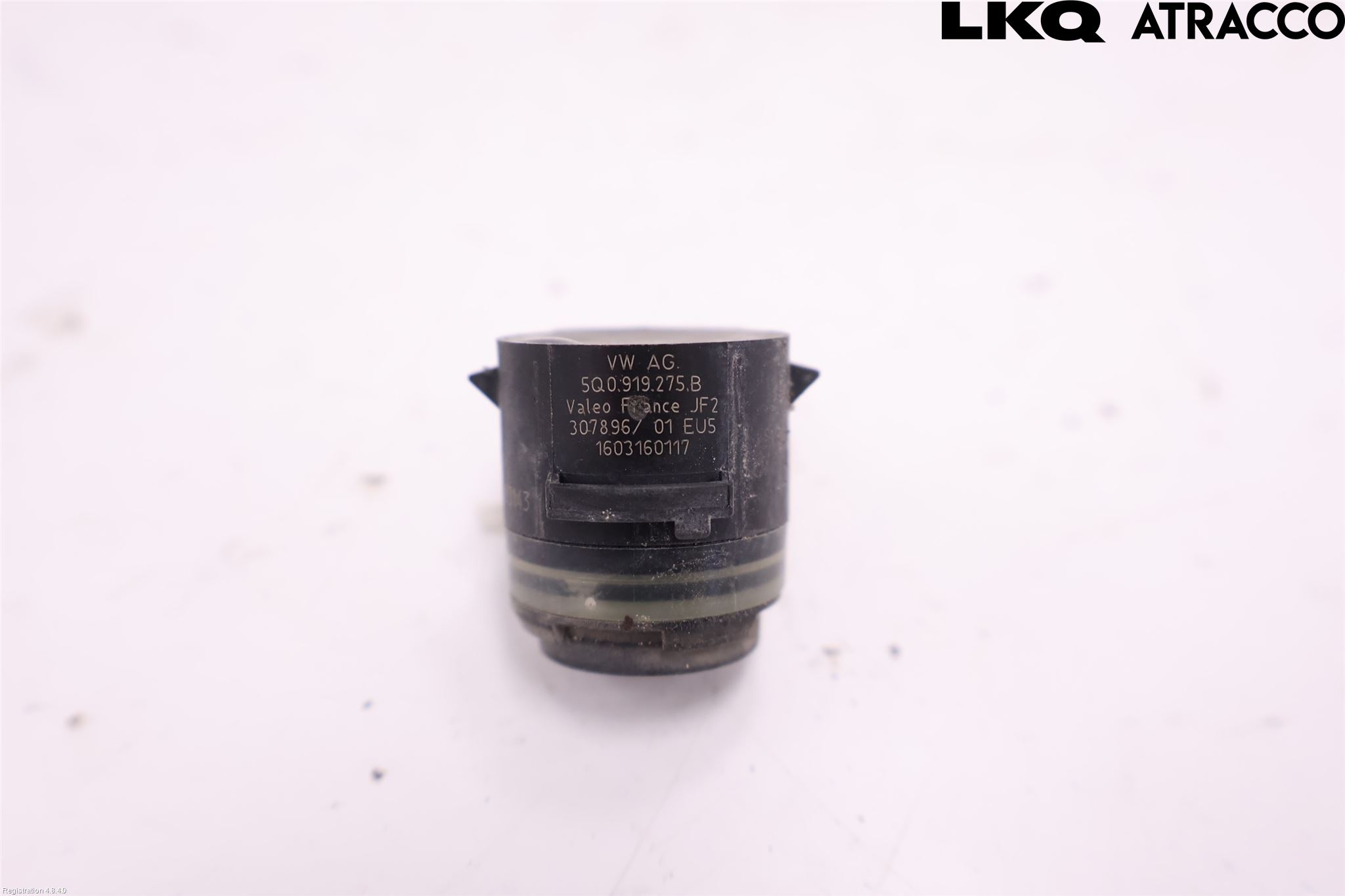 Volkswagen VW PASSAT 15-19 Parkeringshjälp Frontsensor