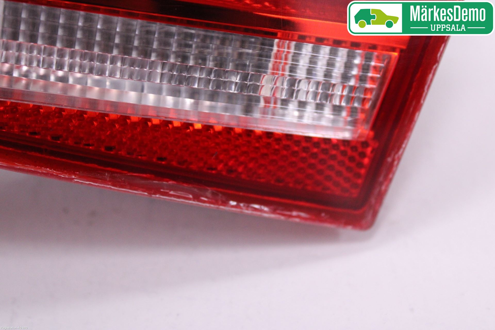 Volkswagen VW PASSAT 11-14 Bakljus Lucka Hö