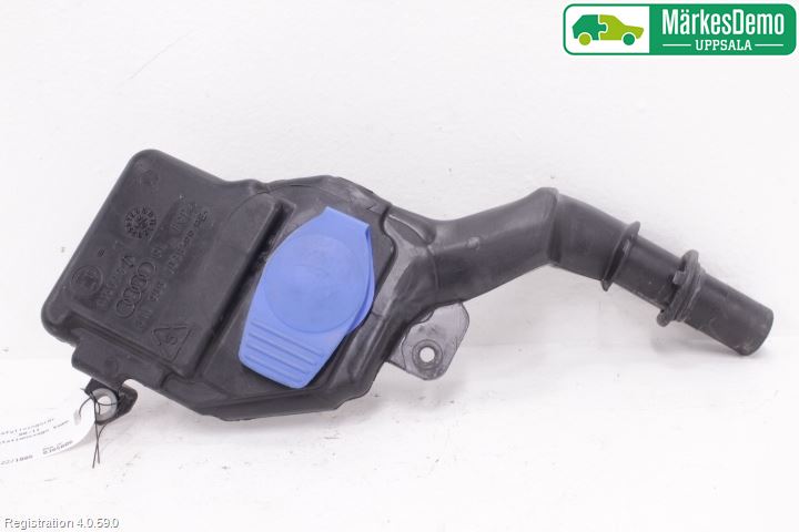 Audi A4/S4 08-11 Spolartank Påfyllningsrör