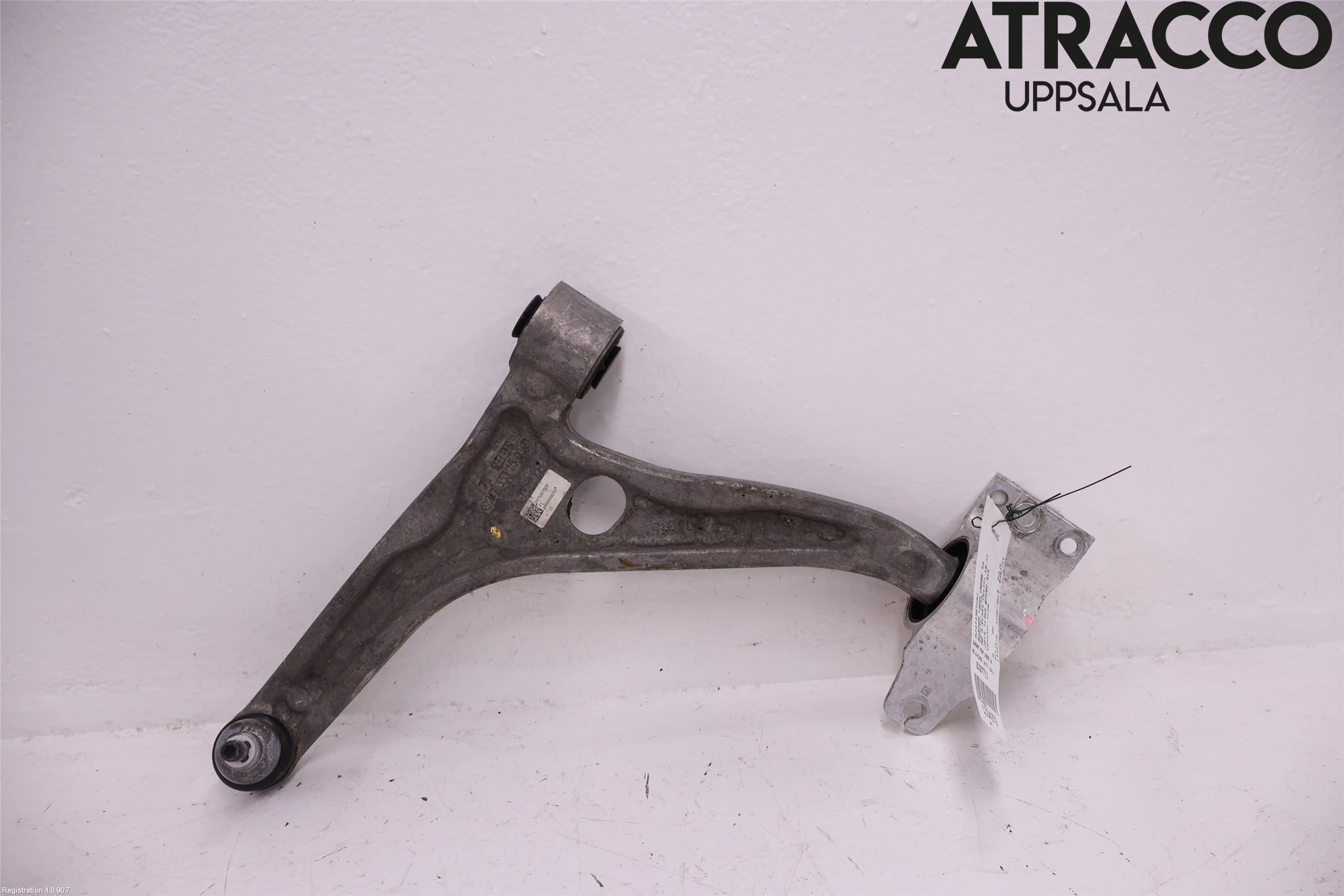 Mercedes-Benz MB A-KLASS (W177) 18- Bärarm Fram Undre Vä